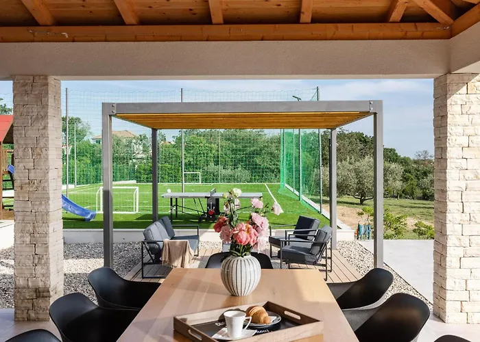 Lumi Holiday home *